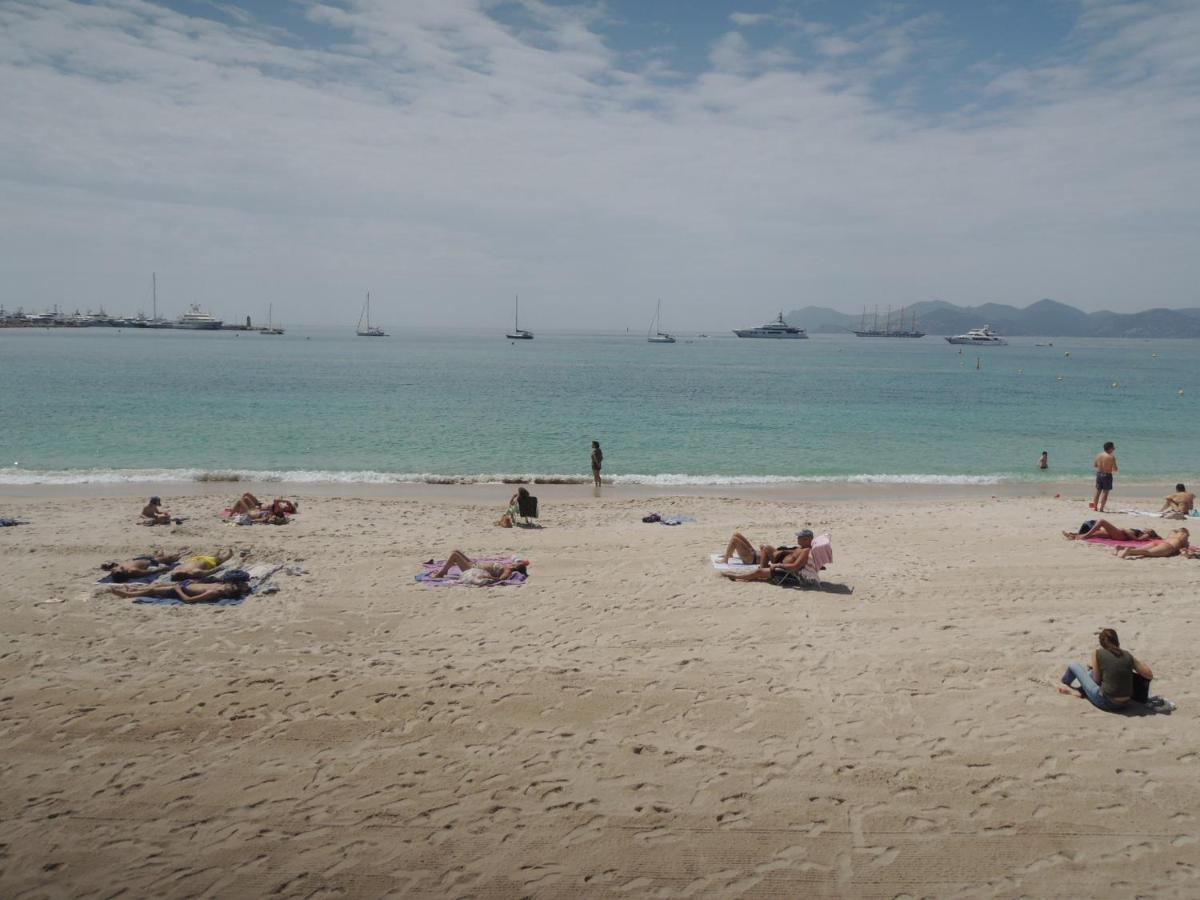Luxury Family 2Br - Prime Location, Walk To Beach & Shopping, Sunny Balcony - Totolulu Cannes Hoche Exteriér fotografie