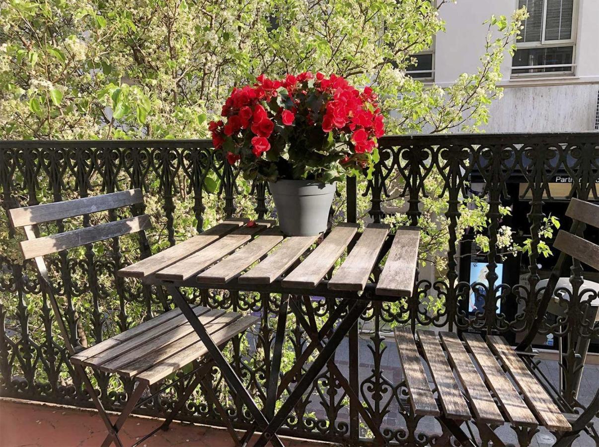 Luxury Family 2Br - Prime Location, Walk To Beach & Shopping, Sunny Balcony - Totolulu Cannes Hoche Exteriér fotografie
